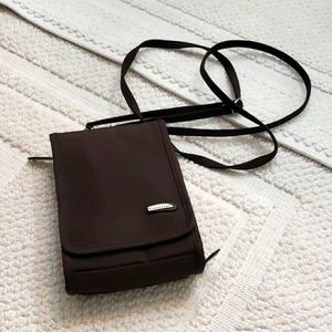 TRAVELON CROSS-BODY WALLET